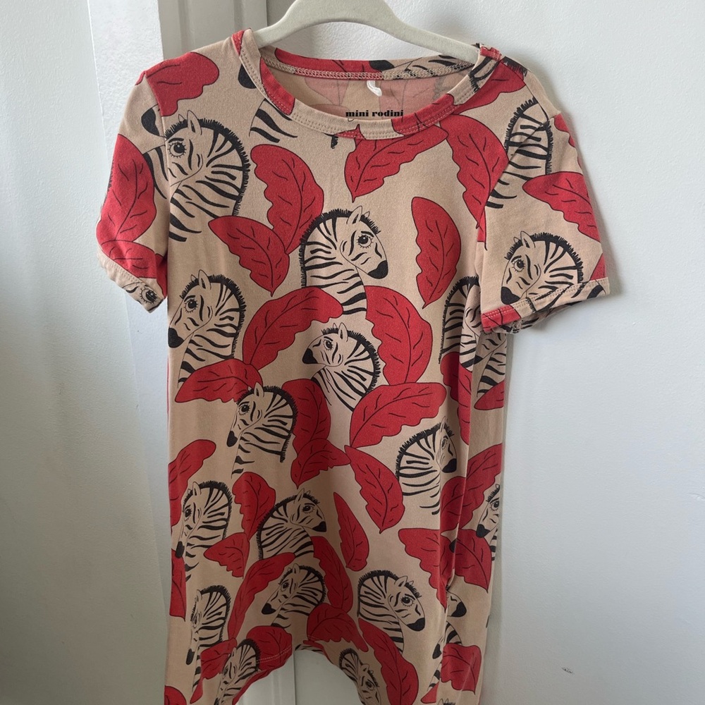 MINI RODINI ZEBRA AOP DRESS Size 3-5yr old 104/110
Retail $68